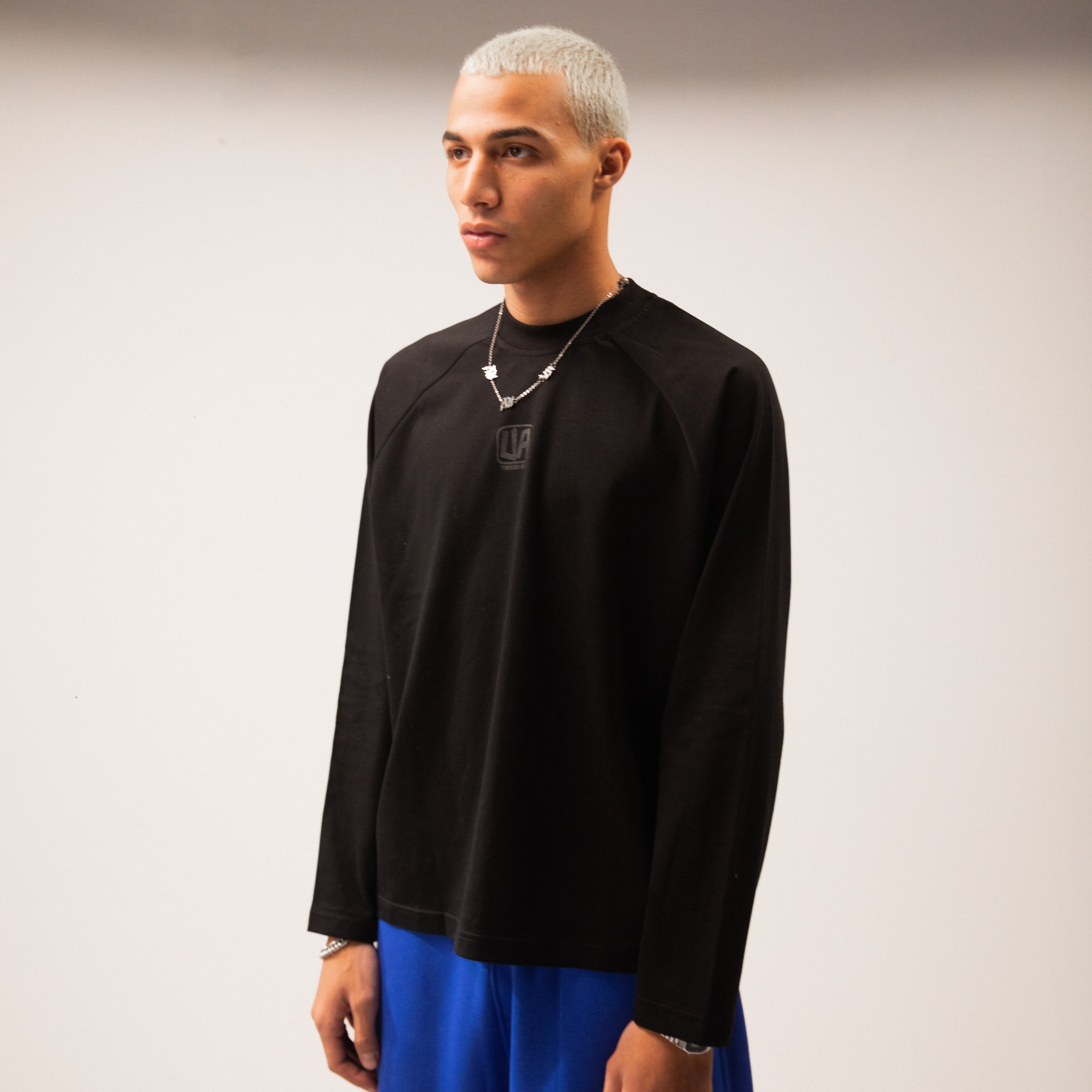 UA Black Long Sleeve Tshirt